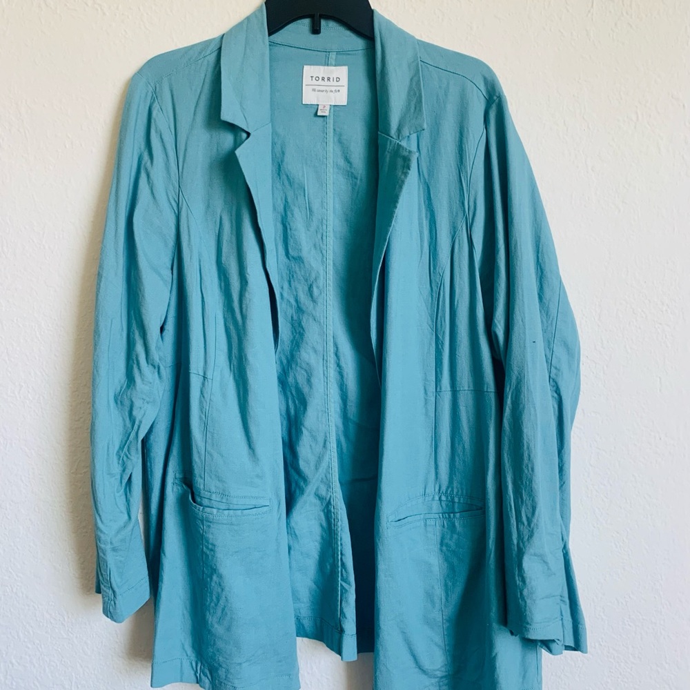 Teal light weight blazer from Torrid size 2